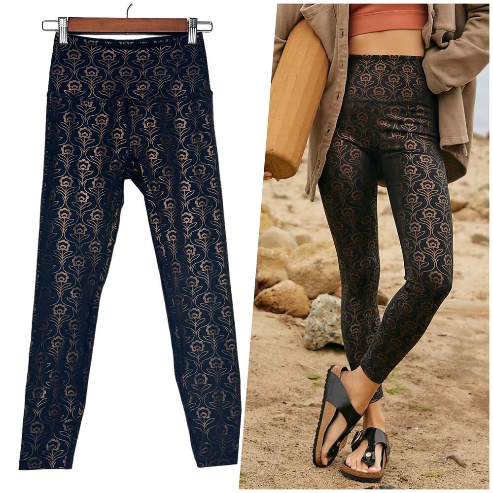 Beyond Yoga | Women | Powershine Bronze High Waist Midi Athletic Leggings | XS